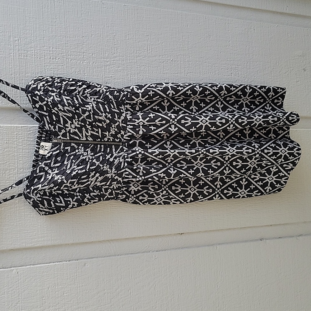 Black Roxy dress